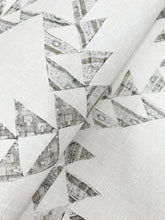 Load image into Gallery viewer, Scrap Quilt