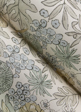 Load image into Gallery viewer, Goldfinch