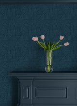 Load image into Gallery viewer, Crescendo