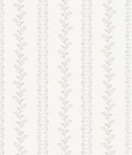 Load image into Gallery viewer, Everleigh