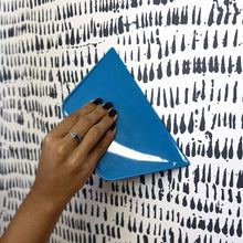 Load image into Gallery viewer, WALLPAPER HANGING KIT BLUE