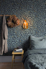 Load image into Gallery viewer, Kirke Leafy Vines Wallpaper
