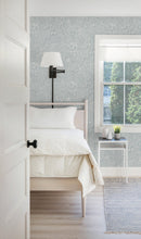 Load image into Gallery viewer, Siv Botanical Wallpaper