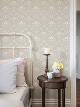 Load image into Gallery viewer, Niki Country Kitsch Wallpaper