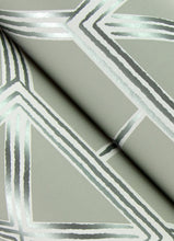 Load image into Gallery viewer, Livia Trellis Wallpaper