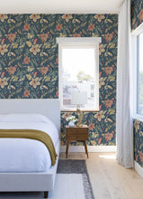 Load image into Gallery viewer, Crestwood Crowned Crane Wallpaper