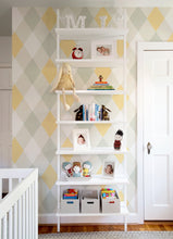 Load image into Gallery viewer, Kalas Diamond Wallpaper