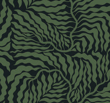 Load image into Gallery viewer, Fern Fronds Wallpaper