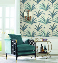 Load image into Gallery viewer, El Morocco Palm Wallpaper