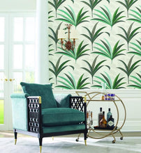 Load image into Gallery viewer, El Morocco Palm Wallpaper