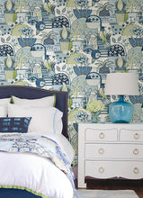 Load image into Gallery viewer, Avriel Peel & Stick Wallpaper