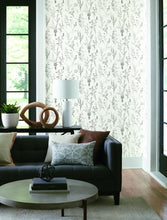 Load image into Gallery viewer, Wildflower Sprigs Wallpaper