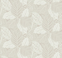 Load image into Gallery viewer, Vinca Wallpaper