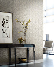 Load image into Gallery viewer, Empire Diamond Wallpaper