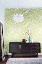 Load image into Gallery viewer, Acanthus Toss Wallpaper