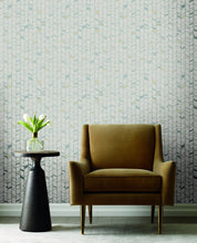 Load image into Gallery viewer, Perfect Petals Wallpaper