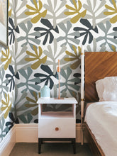 Load image into Gallery viewer, Kinetic Tropical Peel and Stick Wallpaper