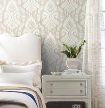 Load image into Gallery viewer, Hawthorne Ikat Wallpaper