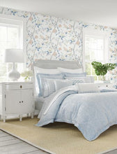 Load image into Gallery viewer, LILLIAN FLORAL TRAIL PEEL AND STICK WALLPAPER