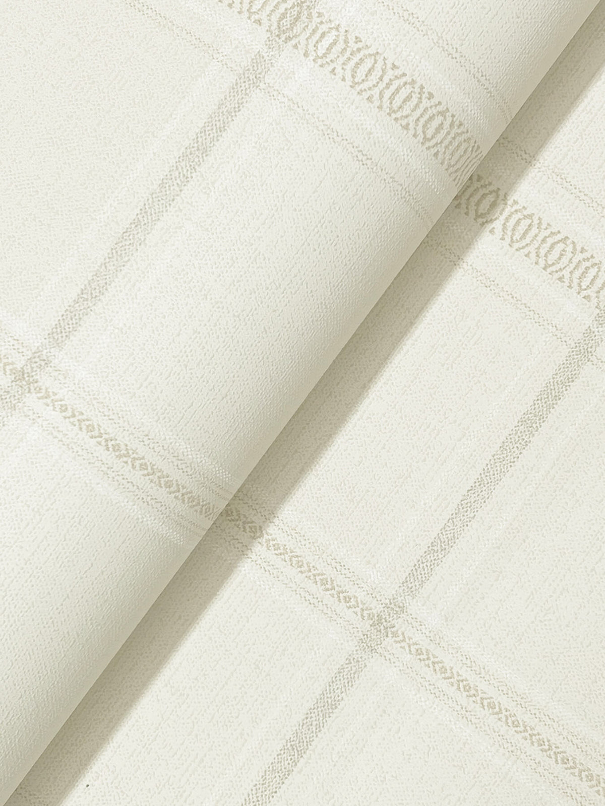 Auberge Ivory wallpaper detail – 4169-27607