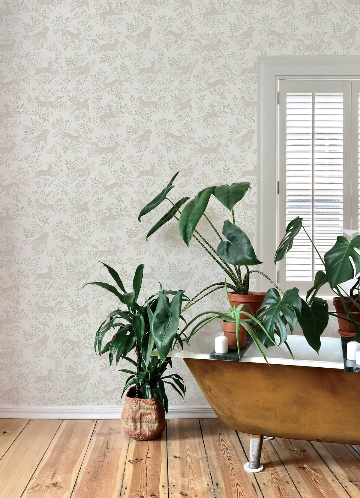 Revelry White wallpaper lifestyle – 4169-83113