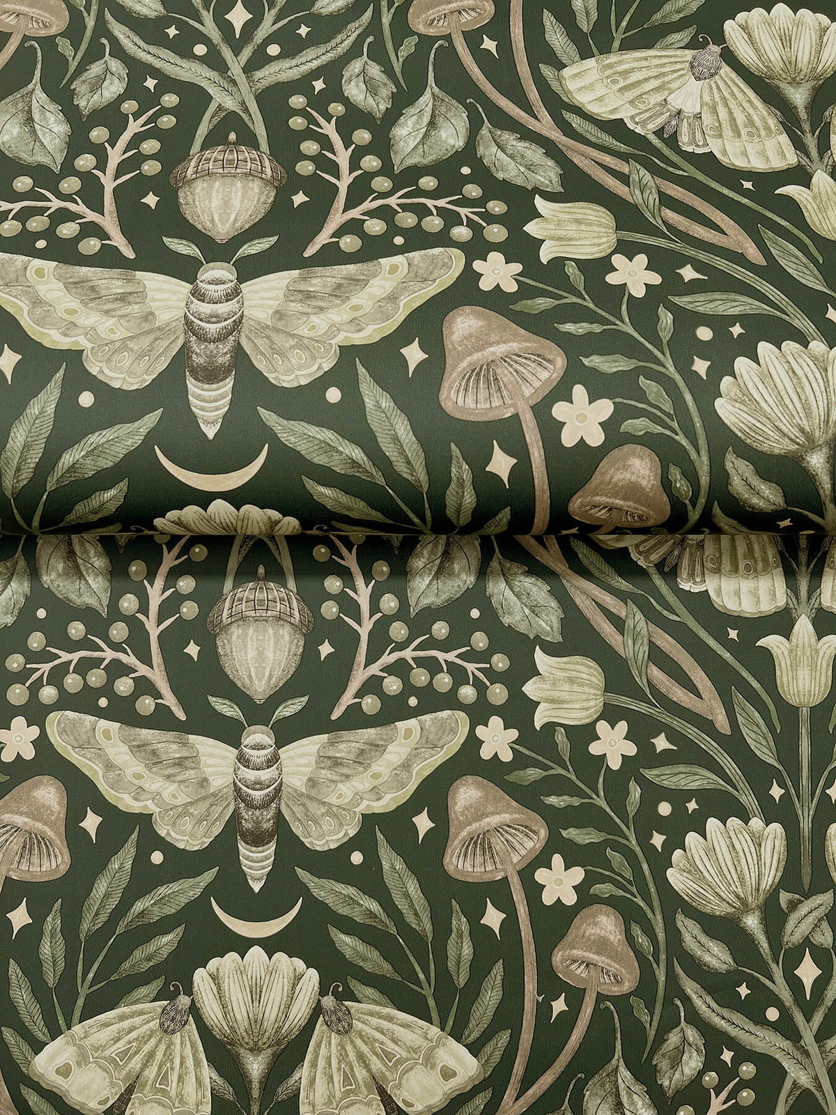 Mystic Moth Dark Green wallpaper detail – 4169-83120