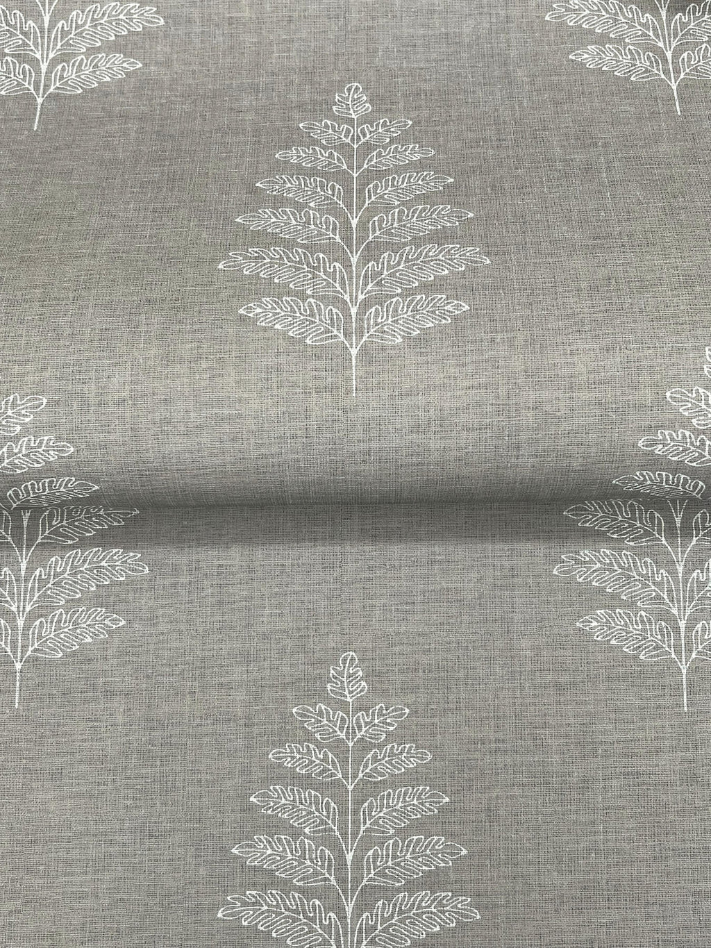 Frond Charcoal wallpaper detail – 4169-83128