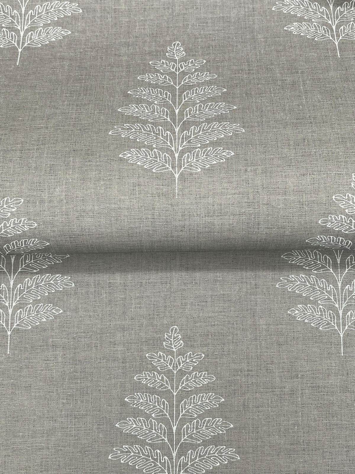 Frond Charcoal wallpaper detail – 4169-83128