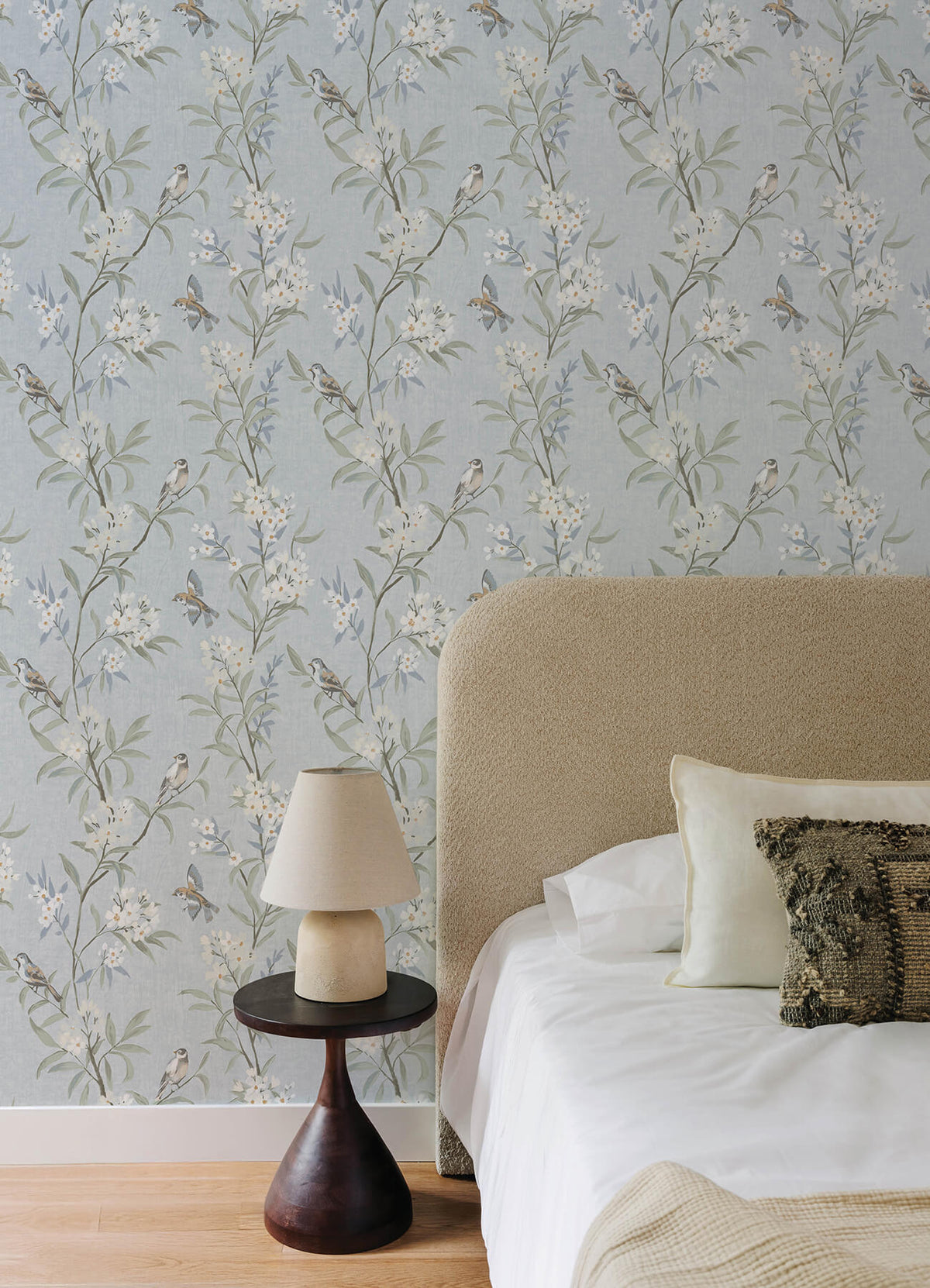 Tea Olive Light Blue wallpaper lifestyle – 4169-83140