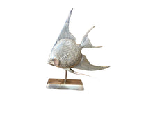 Load image into Gallery viewer, vintage brass angelfish sculpture