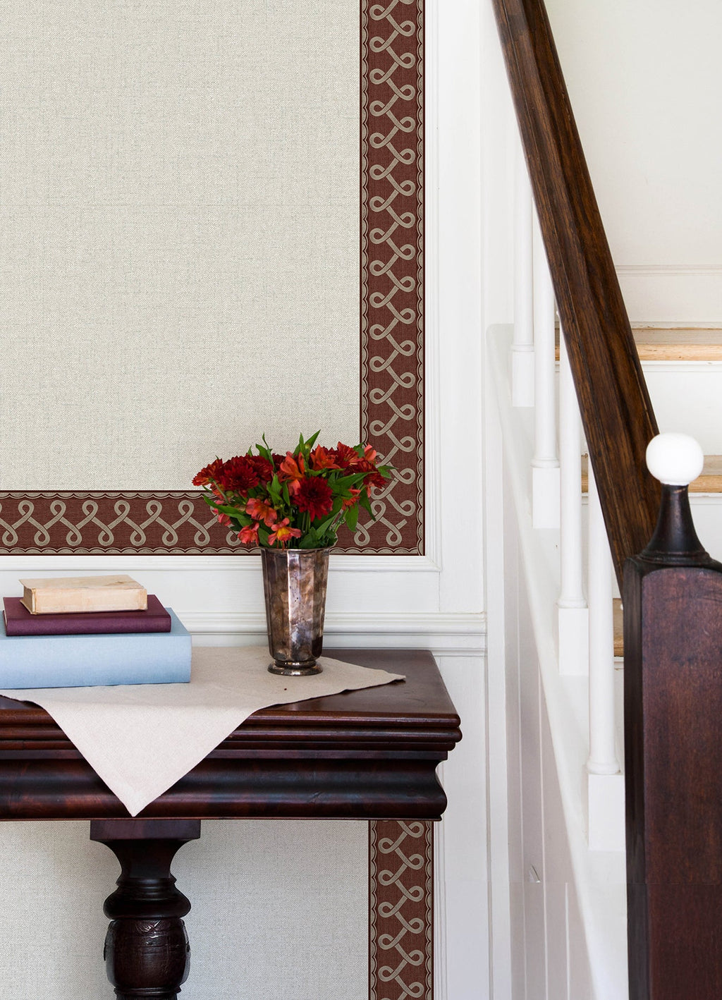 Scalloped Ribbon Border