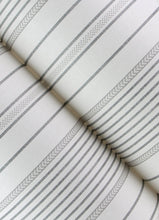 Load image into Gallery viewer, Navarres Stripe