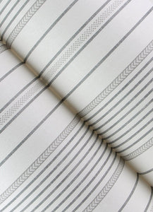 Navarres Stripe