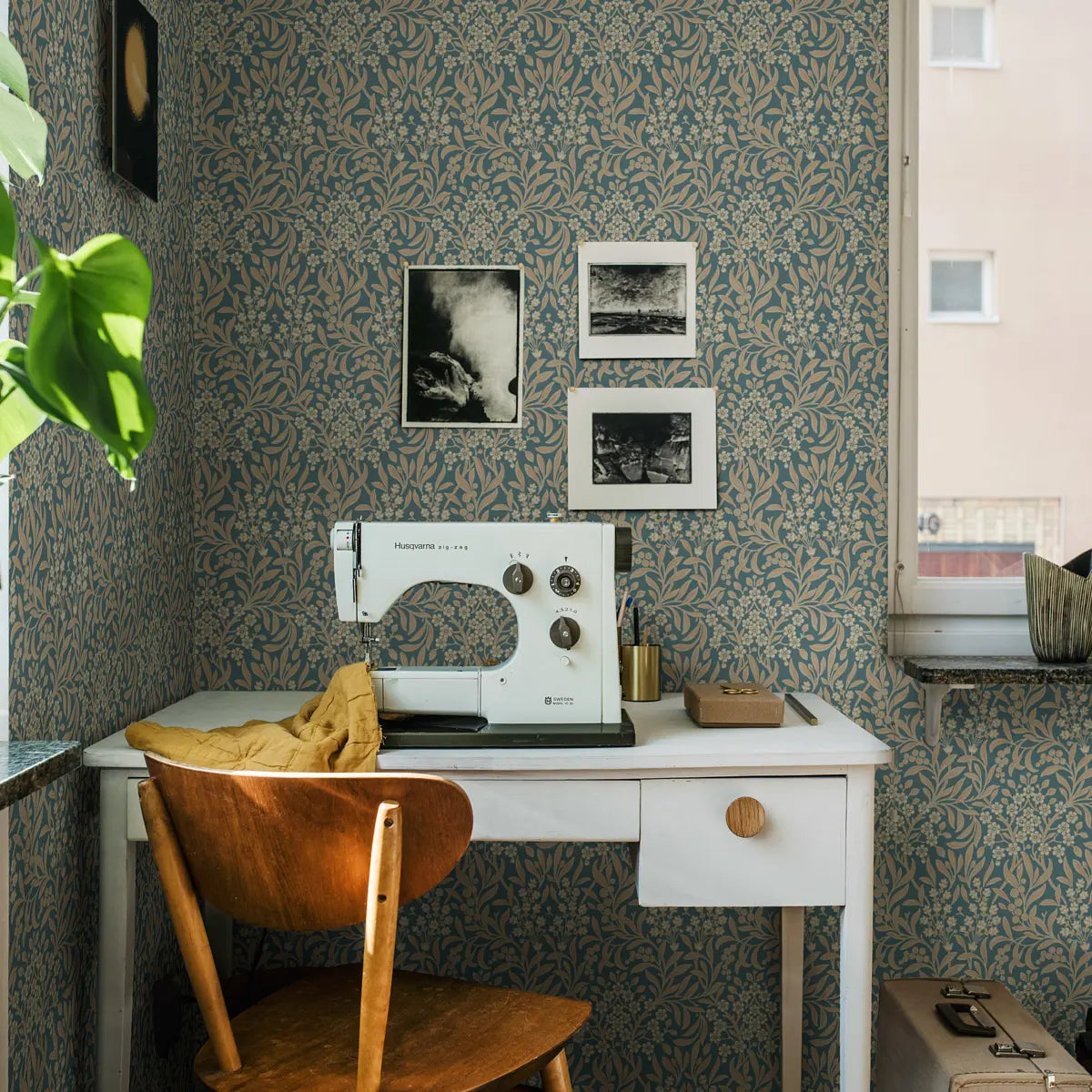 Kryddhyllan Wallpaper in an interior setting