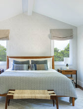 Load image into Gallery viewer, Emmarie Wallpaper - Grey room setting