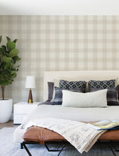 Load image into Gallery viewer, Thorpe Wallpaper - Dove room setting