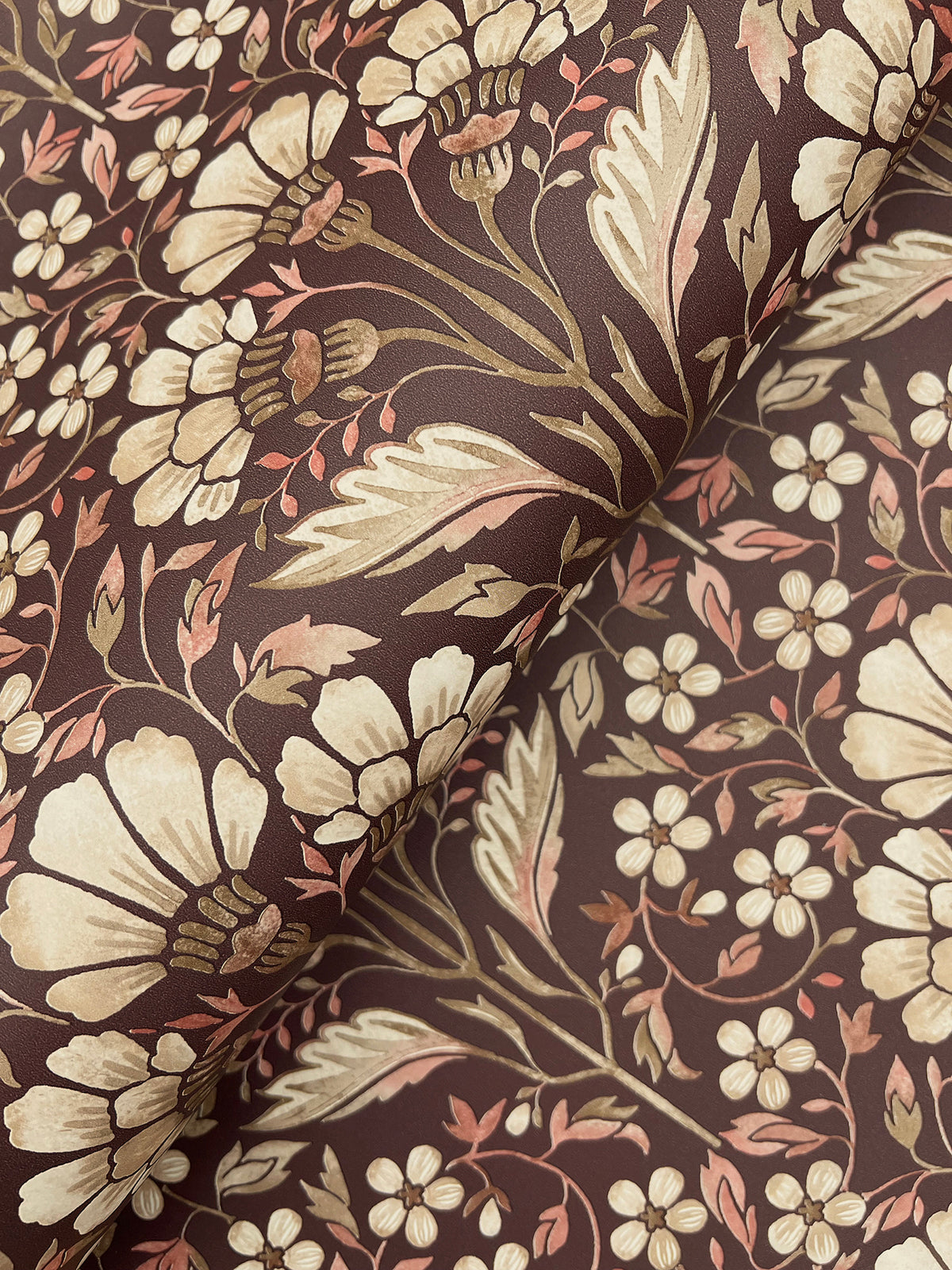 Edith Wallpaper - Burgundy wallpaper detail