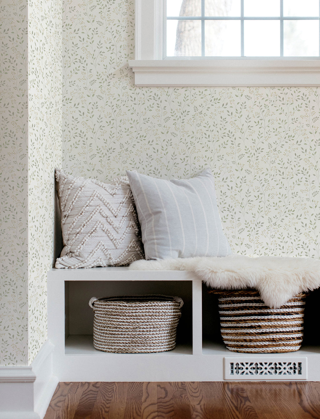 Galena Wallpaper - Green room setting