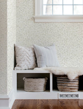Load image into Gallery viewer, Galena Wallpaper - Green room setting