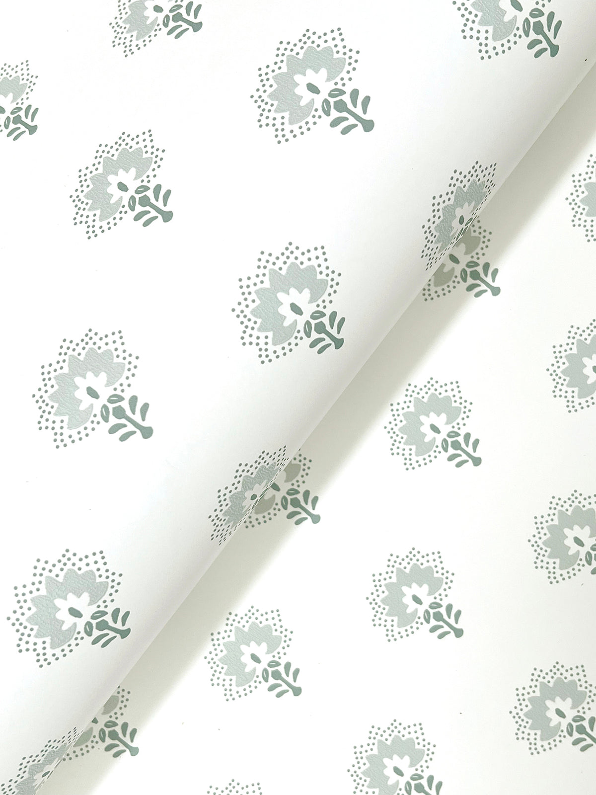 Hilda Wallpaper - Aqua wallpaper detail