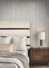 Load image into Gallery viewer, Winthrop