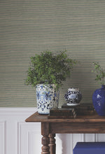 Load image into Gallery viewer, Warwick