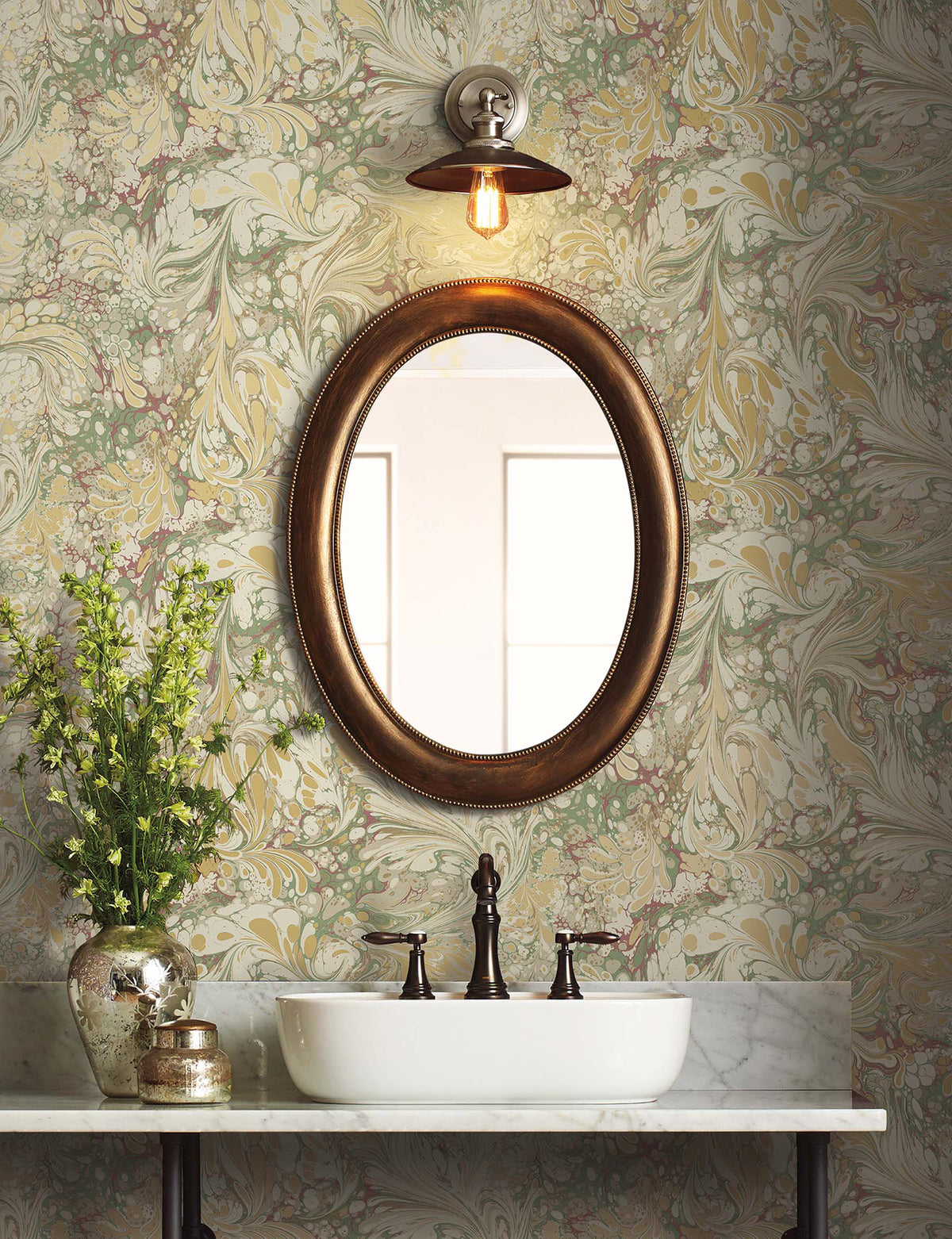 Florence Gold Wallpaper lifestyle – 4212-84379