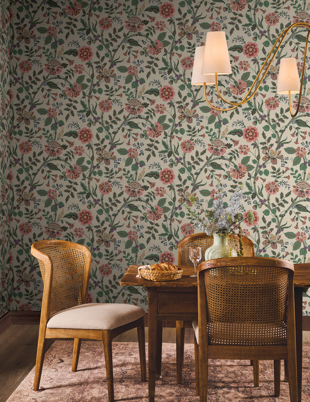 Gracie Cream Wallpaper lifestyle – 4212-84397