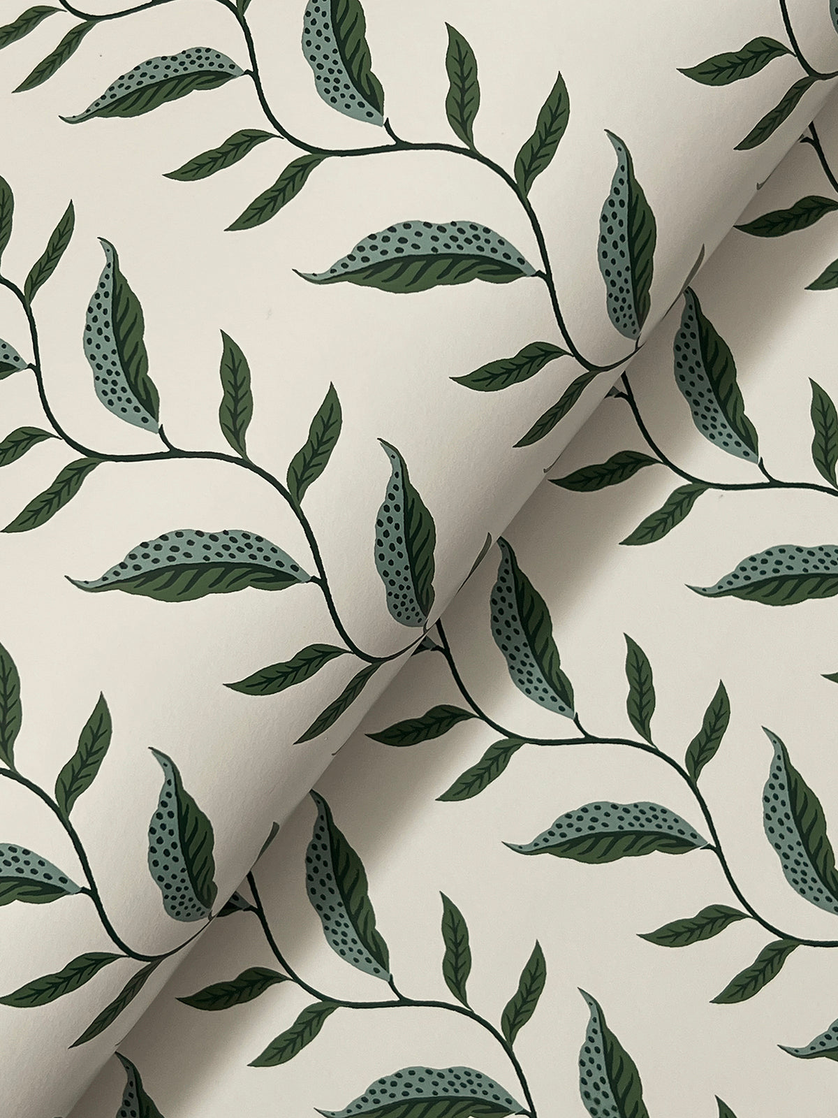 Seagrass Emerald & Linen Wallpaper detail – 4212-84404