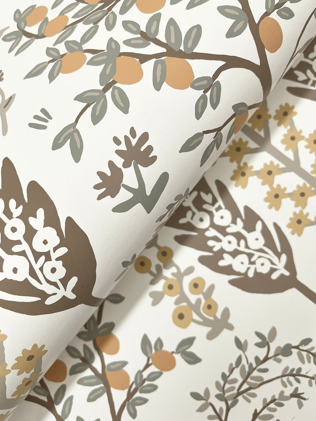Fenna Gold Wallpaper detail – 4212-84410