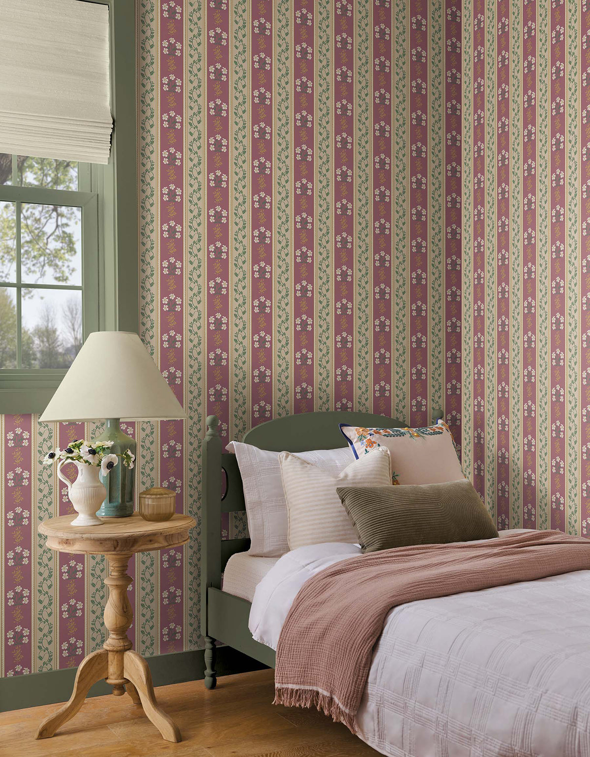 Portico Burgundy Wallpaper lifestyle – 4212-84419