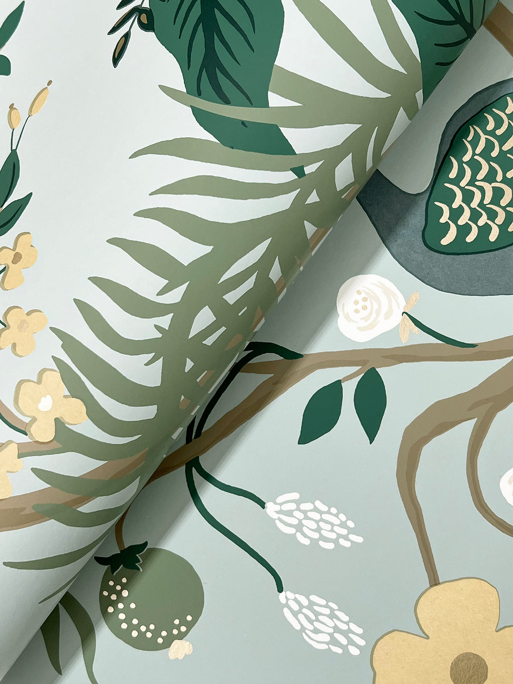 Peacock Slate Wallpaper detail – 4212-84426