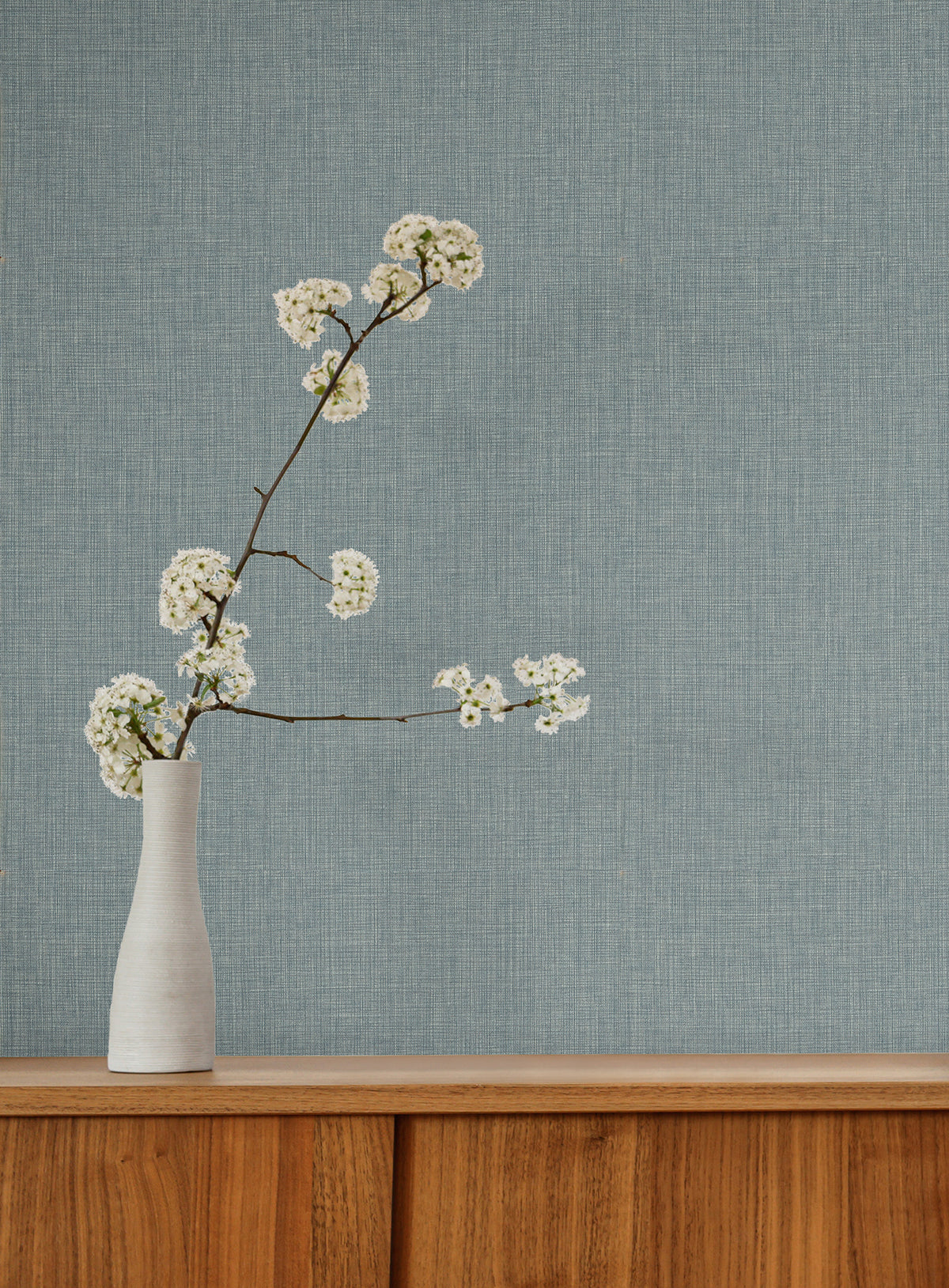 Egyptian Linen Wallpaper - Denim room setting