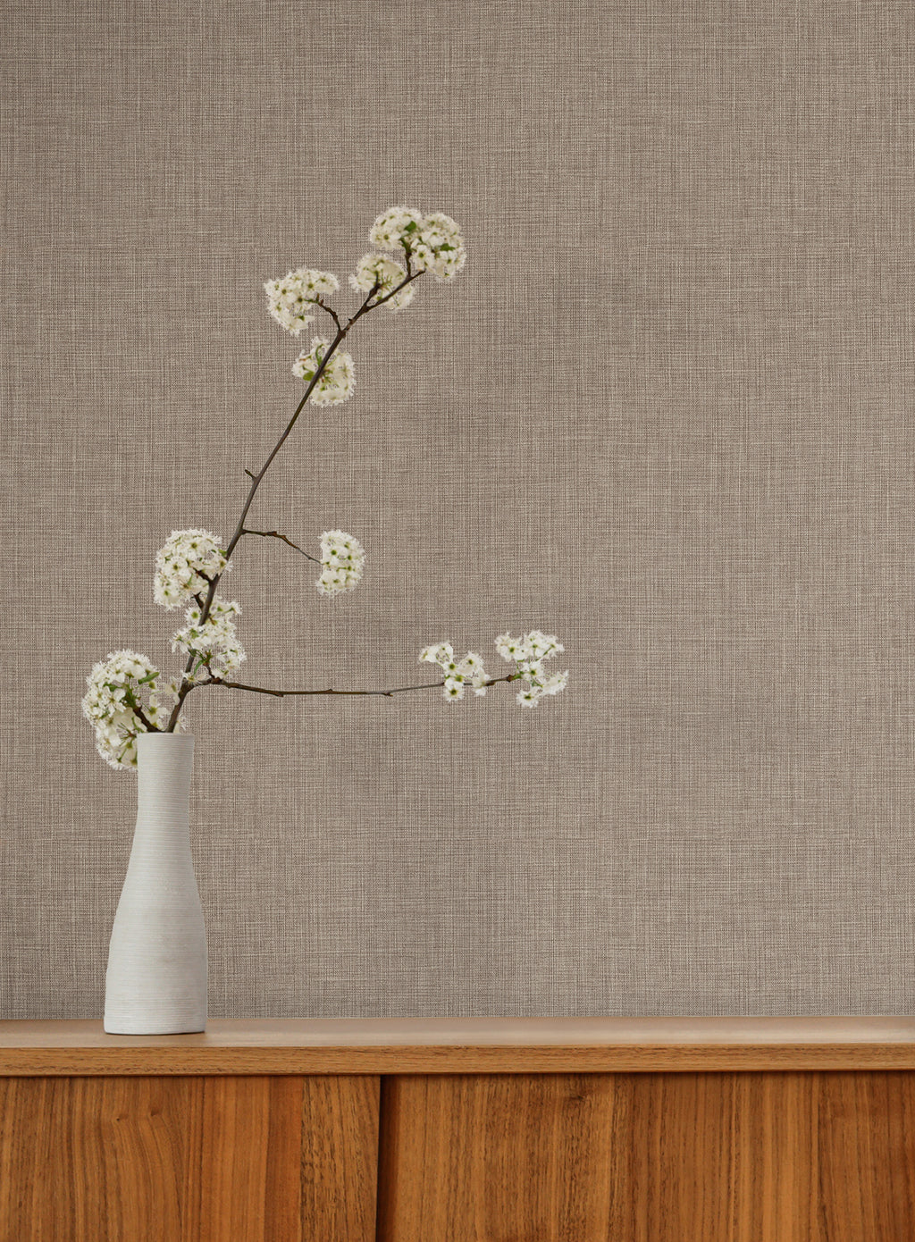 Egyptian Linen Wallpaper - Brown room setting